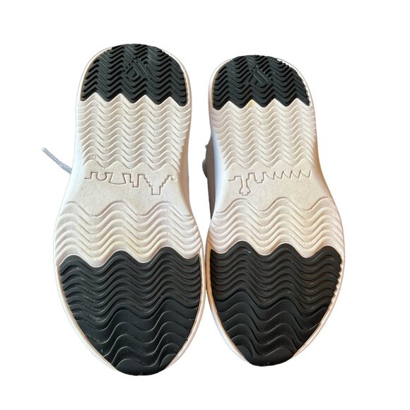 VESSI Sneakers Pearl White Size W8 Wide Fit Like New Waterproof - Picture 7 of 9